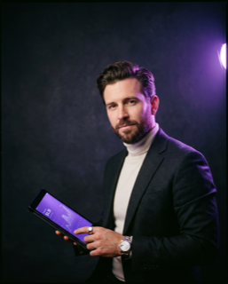 Portrait of Sterling, the The Money Room specialist.